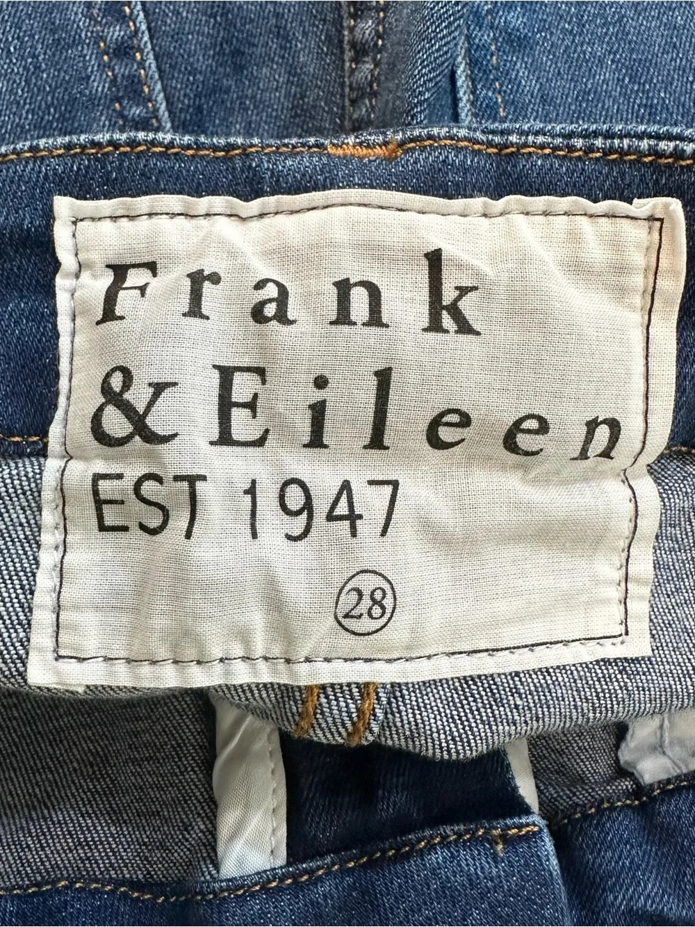 Frank & Eileen Flannigan Flare Jeans‎ Size 28 Italian Power Denim Raw Hem